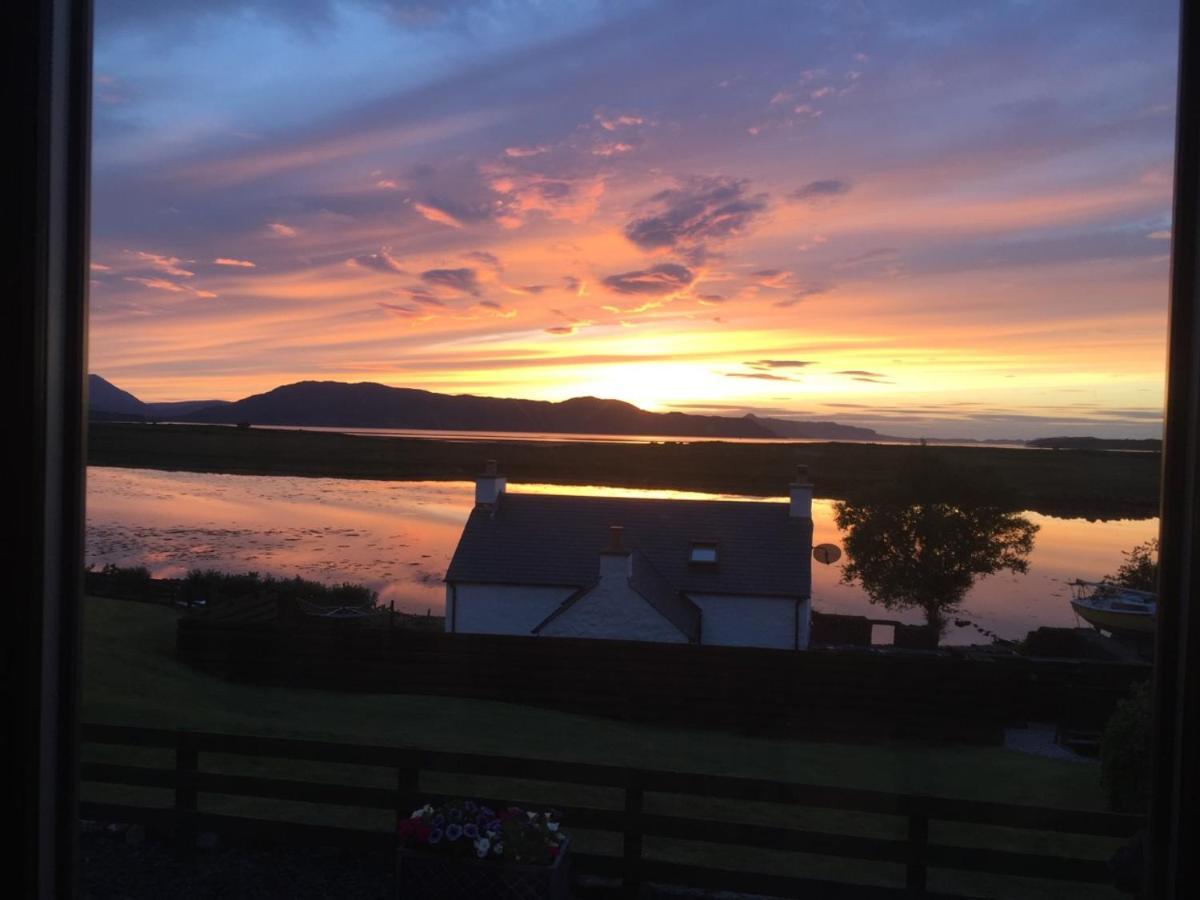 Tidal Cottage On The Shore Isle Of Skye Breakish Экстерьер фото